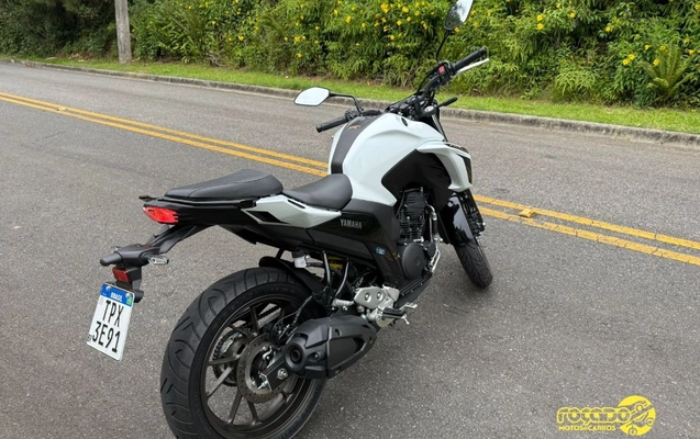 imagem-https://www.socarrao.com.br/sc-vehicle-images-prod/2433846/1789590308411-gb-5709d3c.jpeg