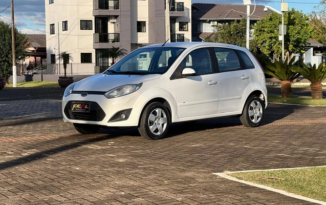 imagem-https://www.socarrao.com.br/sc-vehicle-images-prod/2433906/1783088148272-8df4d0fff5fc4ed4a8376a9dacbe0168_1783088039593.jpg