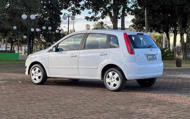 imagem-https://www.socarrao.com.br/sc-vehicle-images-prod/2433906/1783088148276-8ae80a41ccab43b899d879b63491d100_1783088039628.jpg