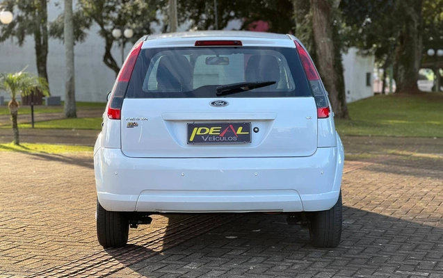 imagem-https://www.socarrao.com.br/sc-vehicle-images-prod/2433906/1783088148276-afe76cd038134602bb11eddf939c72d3_1783088039622.jpg