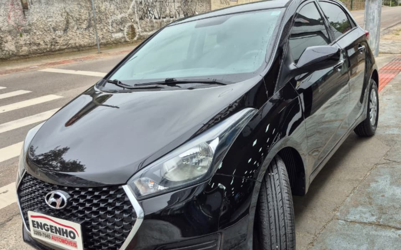 imagem-https://www.socarrao.com.br/sc-vehicle-images-prod/2434032/1783088451718-QiAyLnBuZw.png