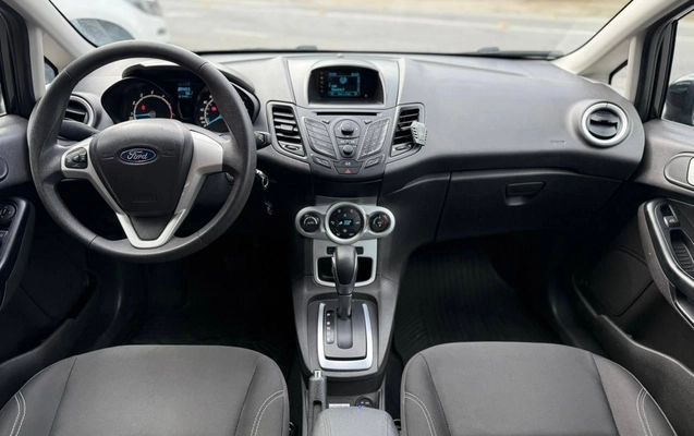 imagem-https://www.socarrao.com.br/sc-vehicle-images-prod/2434043/1783088482635-4f3224f7fa6744d4ba2fadfdecc36376_1779821689226.jpeg