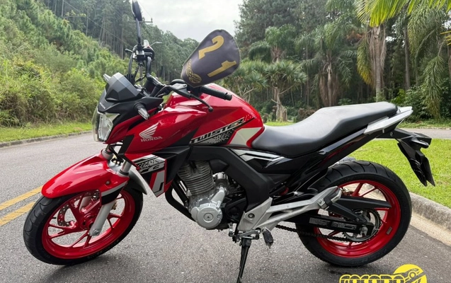 imagem-https://www.socarrao.com.br/sc-vehicle-images-prod/2434099/1788540290716-gb-33c5085.jpeg