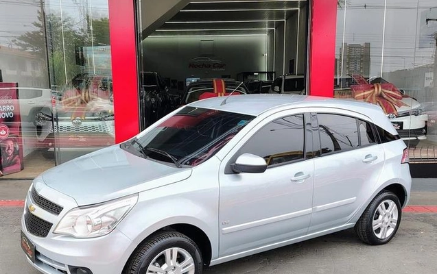 imagem-https://www.socarrao.com.br/sc-vehicle-images-prod/2434115/1784290089465-8240374_5_B_b907a1d1ad.jpeg