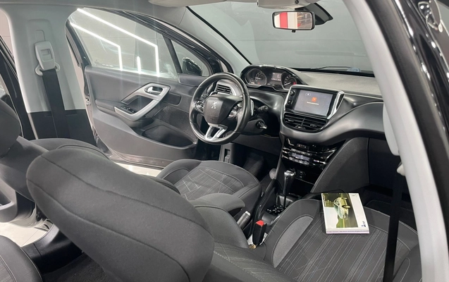 imagem-https://www.socarrao.com.br/sc-vehicle-images-prod/2434189/1783088996404-003_4d8d801953f71098b8e79ef5d0797ba5.jpeg
