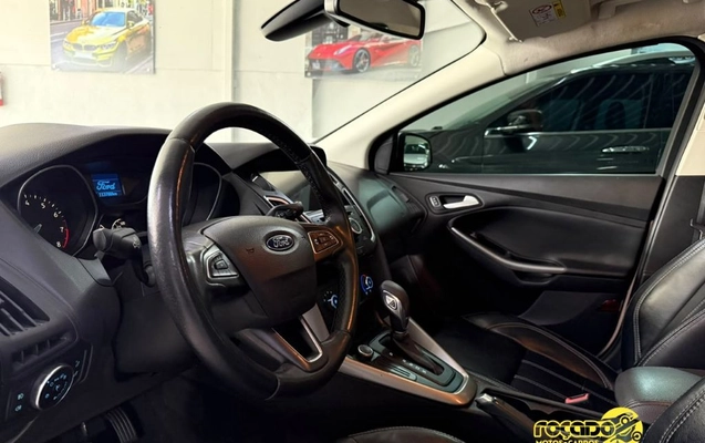 imagem-https://www.socarrao.com.br/sc-vehicle-images-prod/2434244/1788540922570-gb-bc6b72f.jpeg