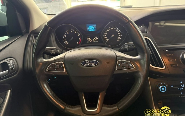 imagem-https://www.socarrao.com.br/sc-vehicle-images-prod/2434244/1788540922580-gb-cf0e100.jpeg