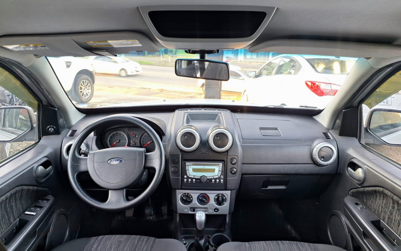 imagem-https://www.socarrao.com.br/sc-vehicle-images-prod/2434346/1783089390640-NS5qcGVn.jpeg
