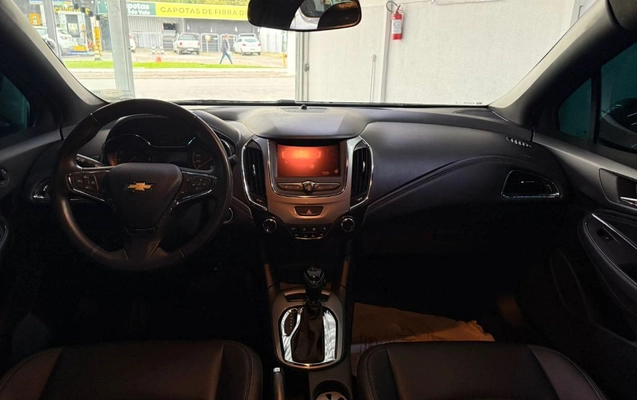 imagem-https://www.socarrao.com.br/sc-vehicle-images-prod/2434370/1788541882362-gb-c4b7b7d.jpeg