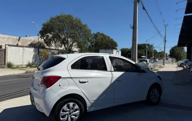 imagem-https://www.socarrao.com.br/sc-vehicle-images-prod/2434741/1783090788656-8245635_3_B_8d936321e7.jpeg