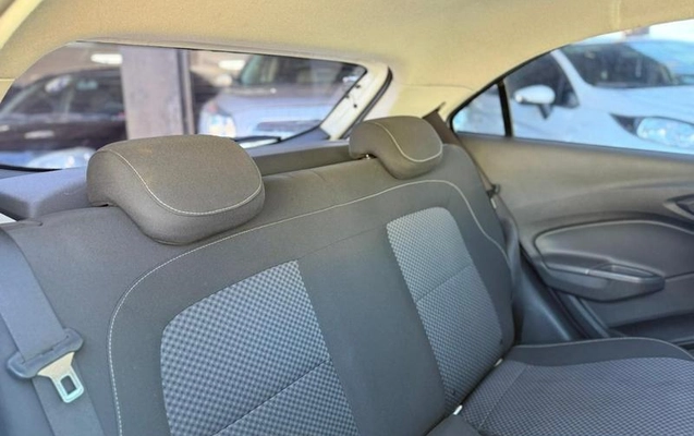 imagem-https://www.socarrao.com.br/sc-vehicle-images-prod/2434741/1783090788660-8245635_0_B_3a79b5d137.jpeg