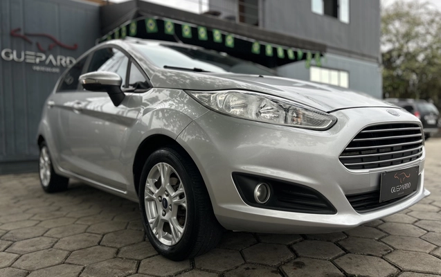 imagem-https://www.socarrao.com.br/sc-vehicle-images-prod/2434778/1783090946373-1_041843.jpg
