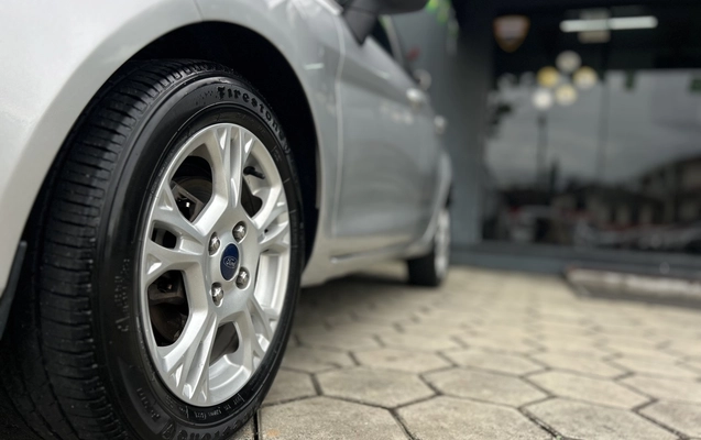 imagem-https://www.socarrao.com.br/sc-vehicle-images-prod/2434778/1783090946375-1_041854.jpg