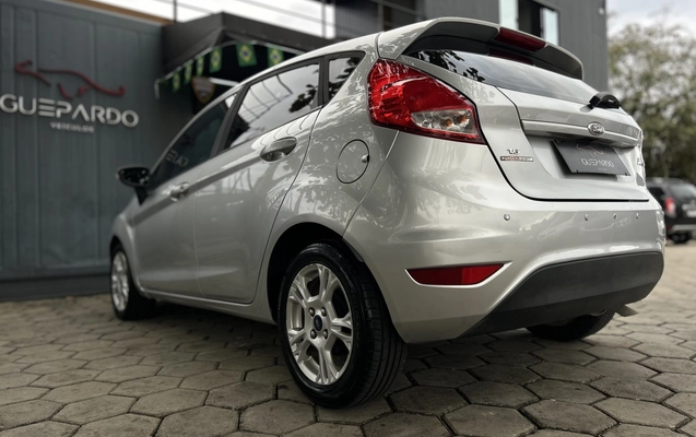 imagem-https://www.socarrao.com.br/sc-vehicle-images-prod/2434778/1783090946376-1_041859.jpg