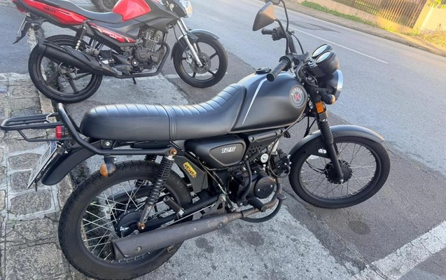 imagem-https://www.socarrao.com.br/sc-vehicle-images-prod/2434782/1784139556114-8245702_6_B_2d4cdb5568.jpeg