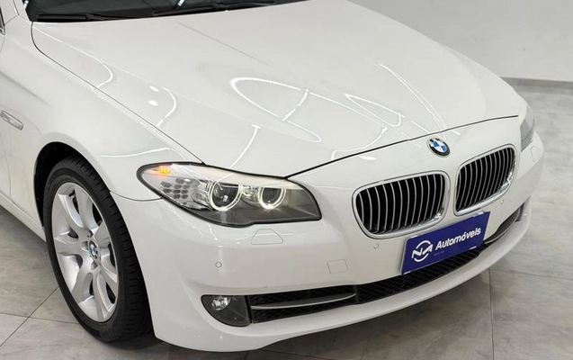 imagem-https://www.socarrao.com.br/sc-vehicle-images-prod/2434907/1783091446371-8243419_11_B_40517fc13d.jpeg