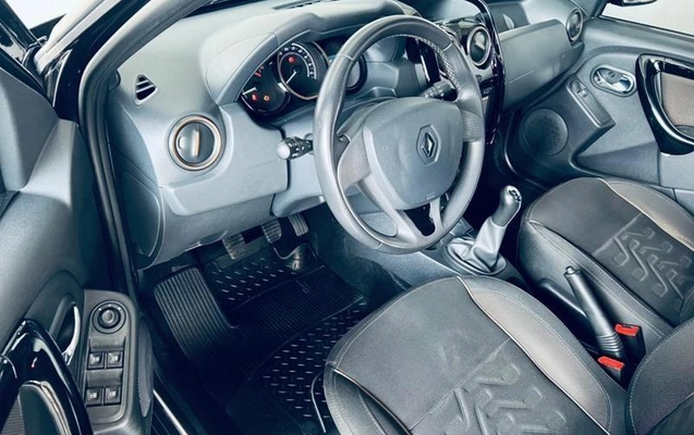 imagem-https://www.socarrao.com.br/sc-vehicle-images-prod/2435035/1789480884976-8221075_21_B_864e809859.jpeg