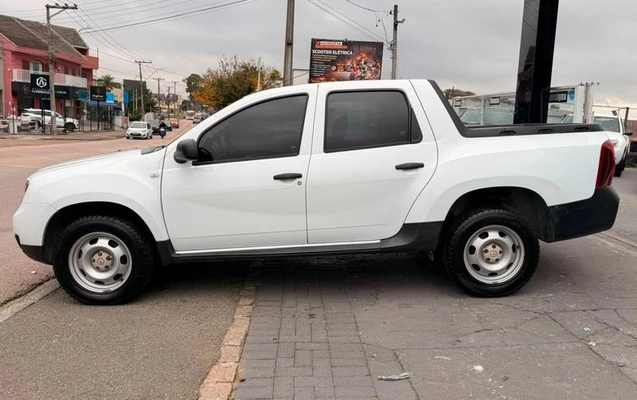 imagem-https://www.socarrao.com.br/sc-vehicle-images-prod/2435437/1784900123676-8245915_9_B_355b7b3dbd.jpeg