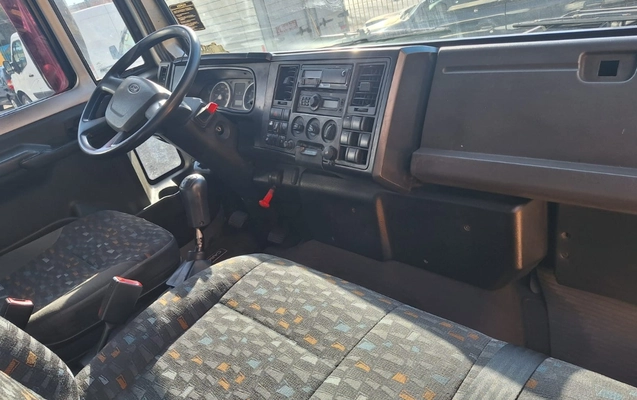 imagem-https://www.socarrao.com.br/sc-vehicle-images-prod/2436245/1783096704455-MDQ1YTY1ZDgtZGZmYS00YzM3LTk1ZTItZTU5MzZmYTYwZGM1LmpwZw.jpg