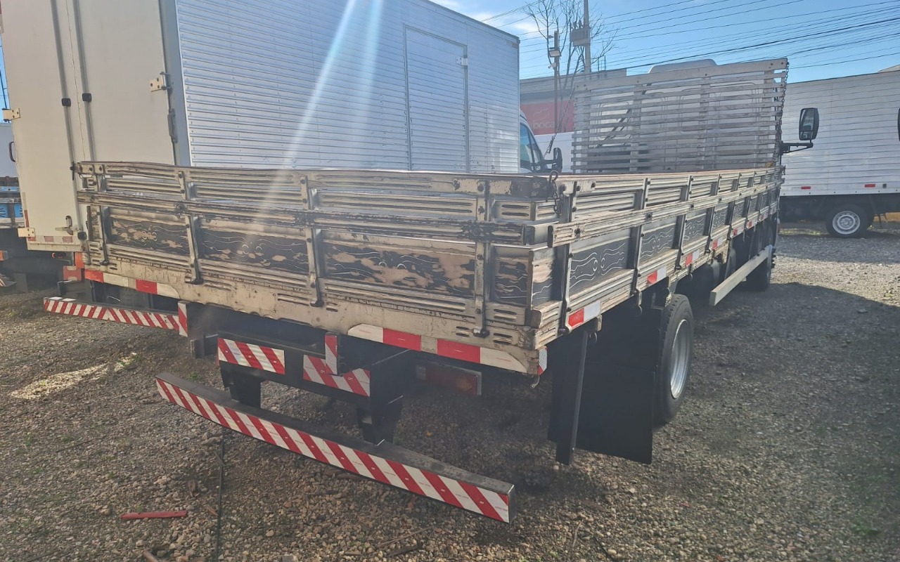 imagem-https://www.socarrao.com.br/sc-vehicle-images-prod/2436374/1783097375579-MmQwZjQ3NWUtNTNjOC00YWVkLWEyZGUtYTVlNTVjN2YyNDY3LmpwZw.jpg