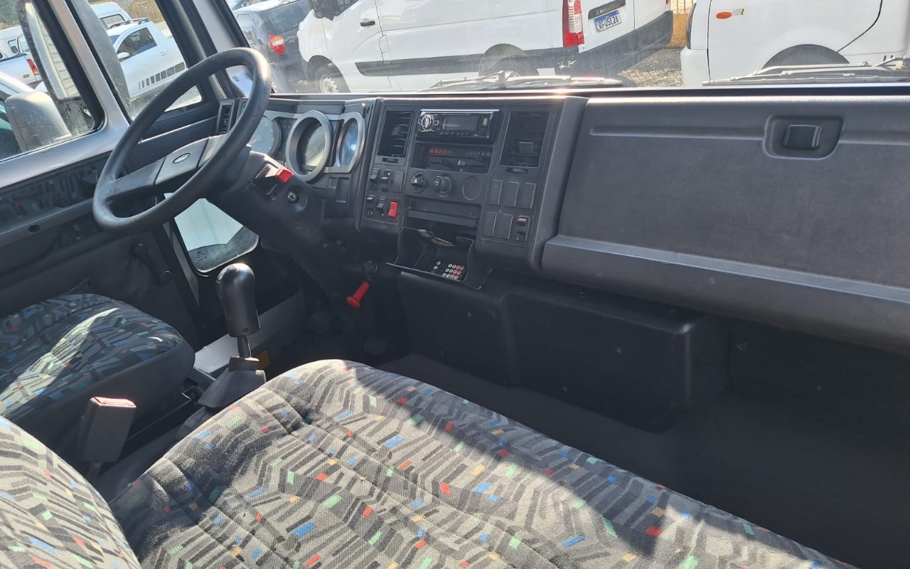 imagem-https://www.socarrao.com.br/sc-vehicle-images-prod/2436374/1783097375878-MzViNjhkYjYtYTlkZi00MzM0LWJhYzctYjBmNmQwMGM5YjRlLmpwZw.jpg