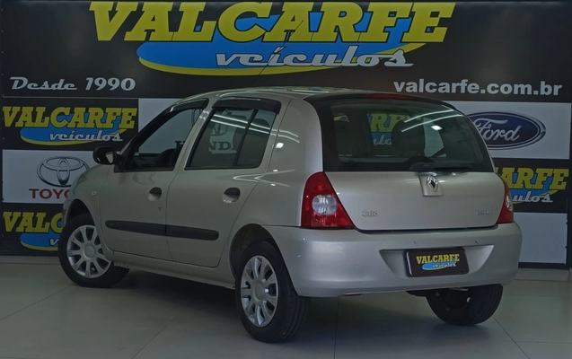 imagem-https://www.socarrao.com.br/sc-vehicle-images-prod/2436494/1783097716225-NC5qZmlm.jfif