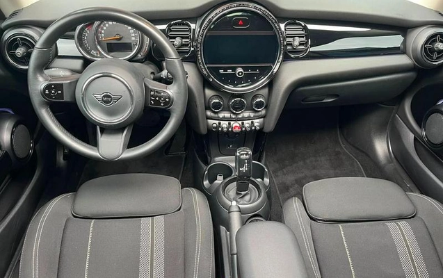 imagem-https://www.socarrao.com.br/sc-vehicle-images-prod/2436511/1783443088242-8245610_9_B_f678301bc9.jpeg