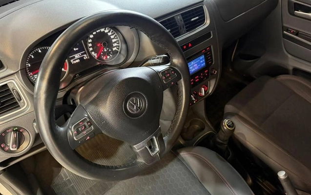imagem-https://www.socarrao.com.br/sc-vehicle-images-prod/2436722/1783098843805-7557533_0_B_f57d9771b2.jpeg