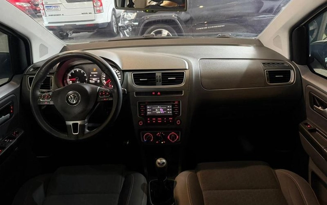 imagem-https://www.socarrao.com.br/sc-vehicle-images-prod/2436722/1783098843808-7557533_9_B_af570b35d3.jpeg