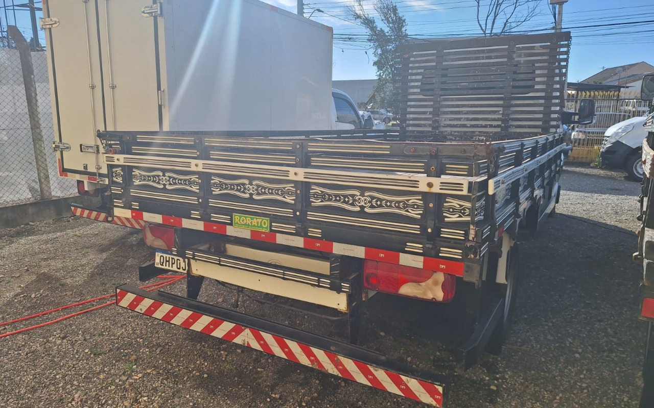 imagem-https://www.socarrao.com.br/sc-vehicle-images-prod/2436744/1783099013328-N2YwNDJkOTQtZDM2YS00MjI4LWIzYWUtNDkwMzliOWVlYjA2LmpwZw.jpg