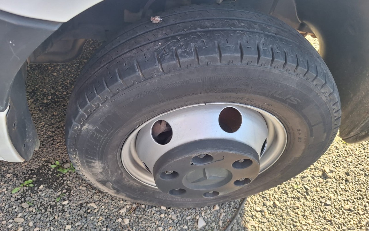 imagem-https://www.socarrao.com.br/sc-vehicle-images-prod/2436744/1783099013801-ZTYyNjcwMjQtZWJiMi00MDMzLWJkYzEtODdkMTUyZDY0MjE1LmpwZw.jpg