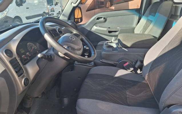 imagem-https://www.socarrao.com.br/sc-vehicle-images-prod/2436920/1783099472608-M2M2MDRlNGQtNjkyNS00OTc0LTkyYTktNTRkOWNmZDIxYTkxLmpwZw.jpg