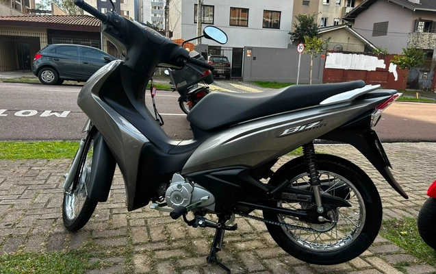 imagem-https://www.socarrao.com.br/sc-vehicle-images-prod/2436921/1783099476436-Ni5qcGVn.jpeg