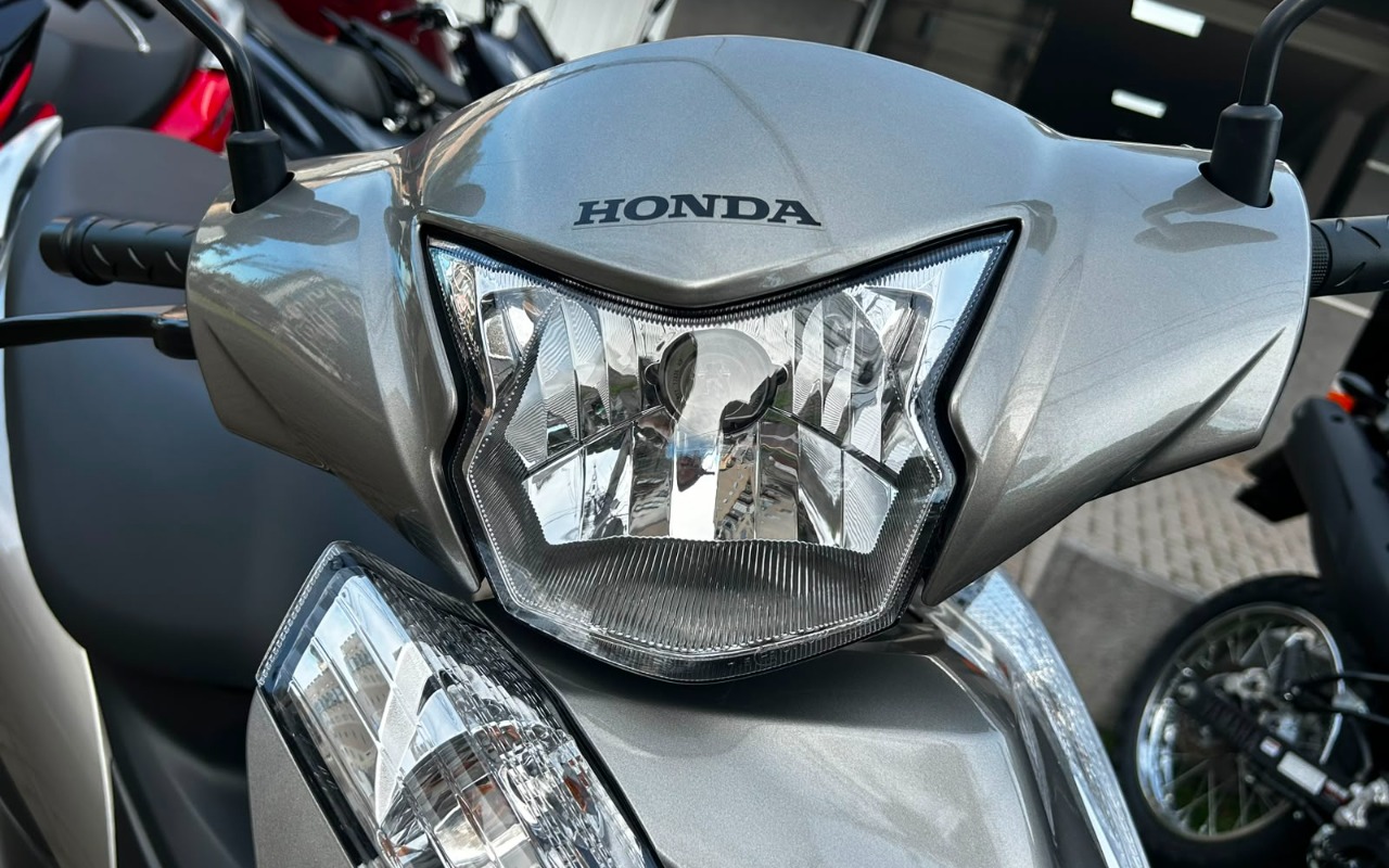 imagem-https://www.socarrao.com.br/sc-vehicle-images-prod/2436921/1783099477033-MTEuanBlZw.jpeg