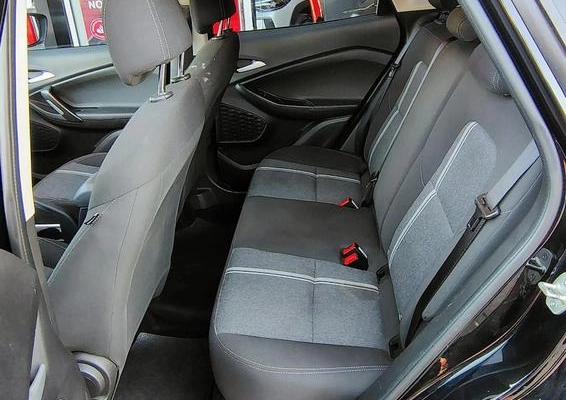 imagem-https://www.socarrao.com.br/sc-vehicle-images-prod/2436946/1785848929011-8246044_12_B_842afeadfe.jpeg