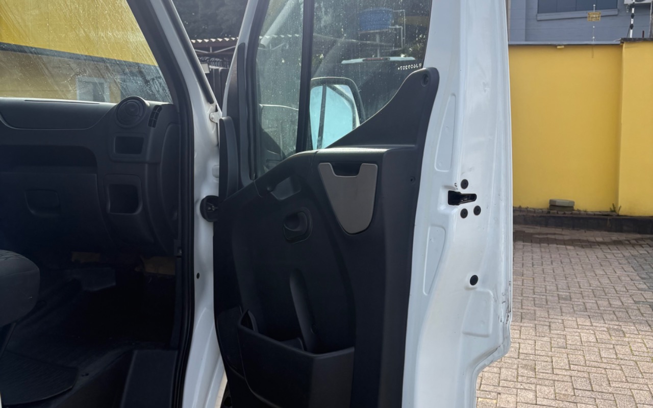 imagem-https://www.socarrao.com.br/sc-vehicle-images-prod/2437114/1783101766026-SU1HXzM5MzkuanBlZw.jpeg