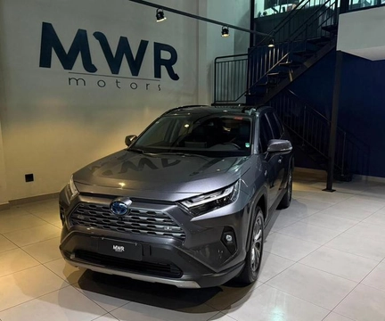 Toyota RAV4 2024 Cinza — foto 1 de 3