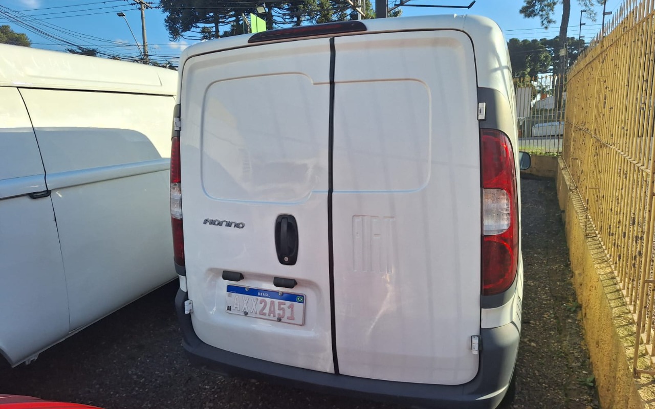 imagem-https://www.socarrao.com.br/sc-vehicle-images-prod/2437484/1783101819678-ZmQ4YzhkYzMtNjZkZC00NDM3LTlmNzctOTVkOWJhYmI2ZTZkLmpwZw.jpg
