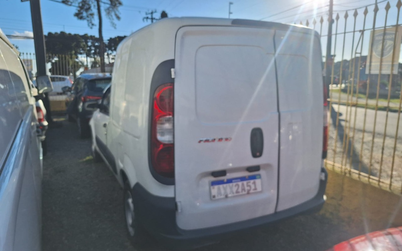 imagem-https://www.socarrao.com.br/sc-vehicle-images-prod/2437484/1783101819769-MWI0YWM1ODQtNDQzYi00OTJjLTkwM2MtY2QxNzIzYzk5ZjQ4LmpwZw.jpg