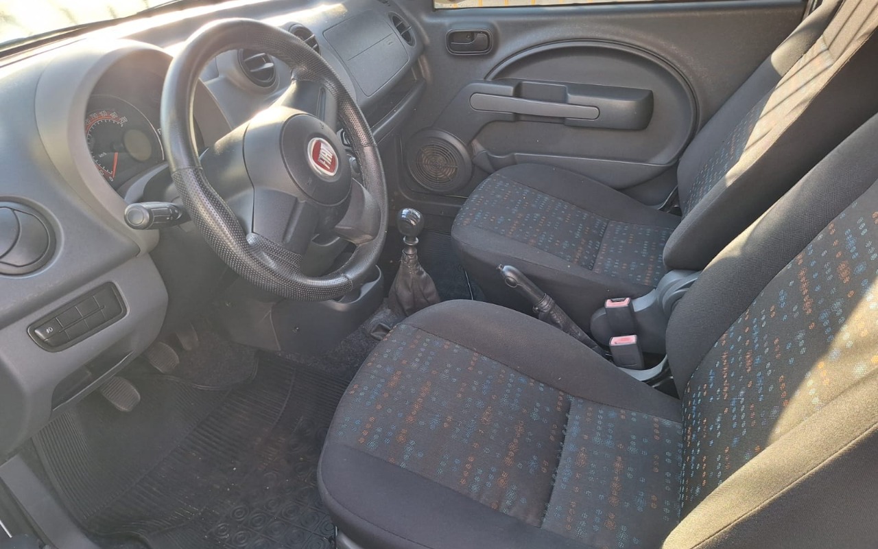 imagem-https://www.socarrao.com.br/sc-vehicle-images-prod/2437484/1783101819840-NmYxMGZlMzQtZjc4NC00OWUyLTllYTUtMDY1ZDU5MmRkNzEyLmpwZw.jpg