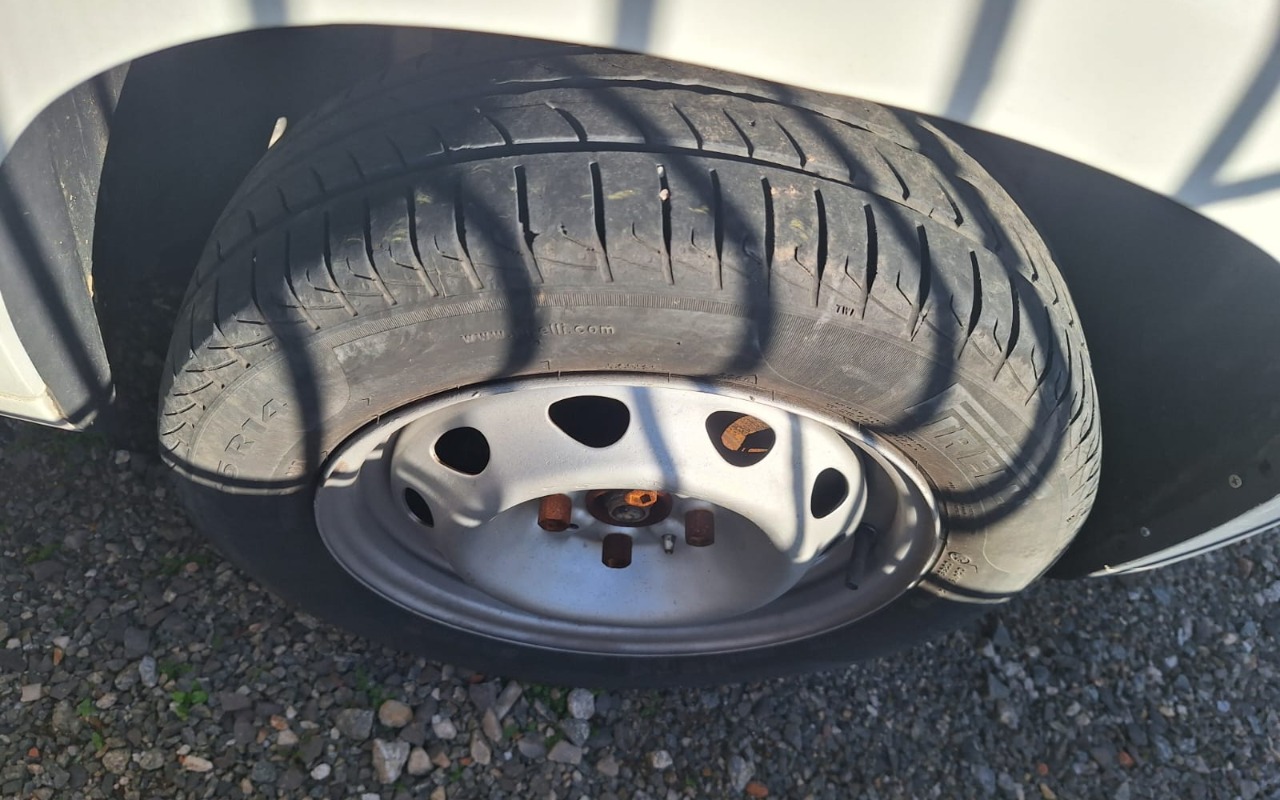 imagem-https://www.socarrao.com.br/sc-vehicle-images-prod/2437484/1783101820233-MTkxMWQ4NDItODhkYi00MjNiLThlMjctNmE3MWU0YTk3OWQxLmpwZw.jpg