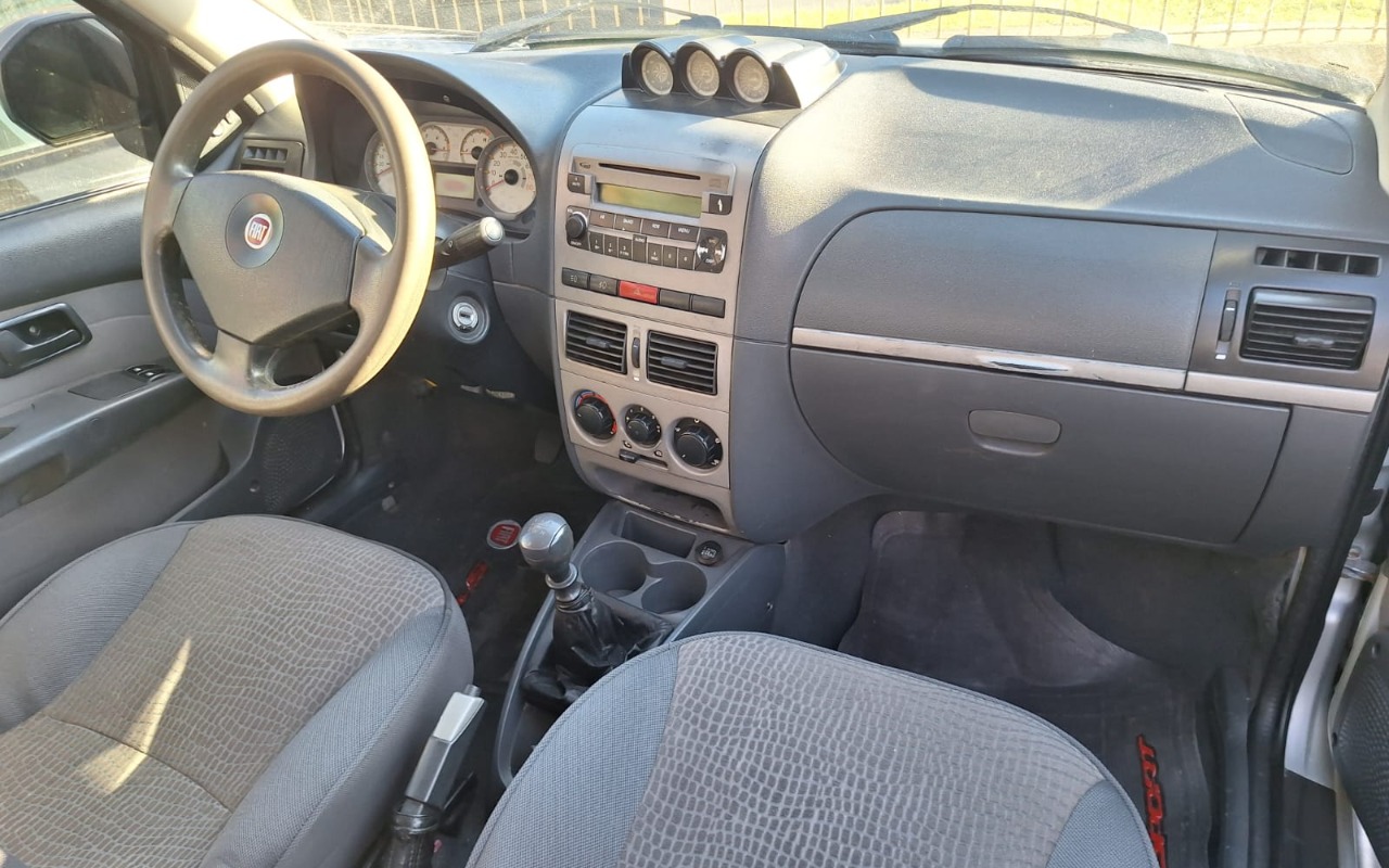 imagem-https://www.socarrao.com.br/sc-vehicle-images-prod/2437669/1783102445688-ZGMzNTVlMGEtZmY4My00YjM3LTk3NTEtYTQzNTcwOTc2MjRhLmpwZw.jpg