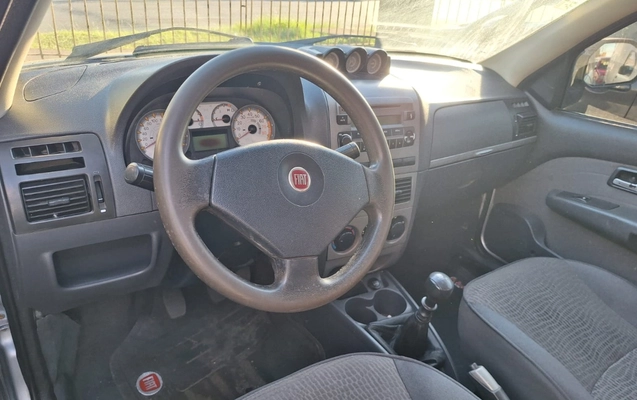imagem-https://www.socarrao.com.br/sc-vehicle-images-prod/2437669/1783102445800-YTJhZGM2MGUtNjM5My00YWNiLThlMDItNThjYzQ5YTgzMzI4LmpwZw.jpg