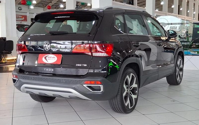 imagem-https://www.socarrao.com.br/sc-vehicle-images-prod/2437673/1789565678521-8246529_9_B_cd91c8c45f.jpeg