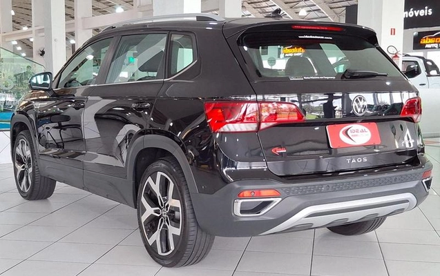 imagem-https://www.socarrao.com.br/sc-vehicle-images-prod/2437673/1789565678526-8246529_13_B_66ba5a0d35.jpeg