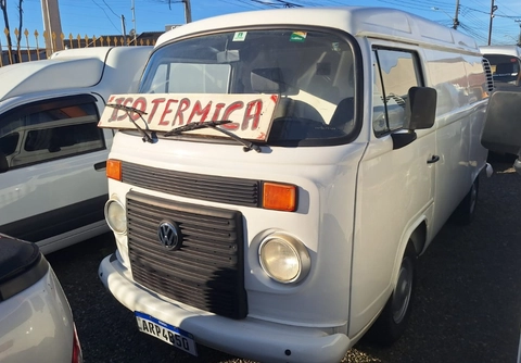 Volkswagen Kombi 2010 Branco — foto 1 de 3