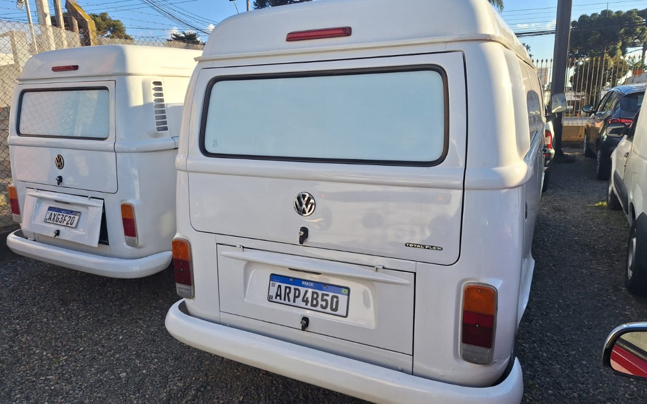imagem-https://www.socarrao.com.br/sc-vehicle-images-prod/2437700/1783102657086-OGZhMmI1OWItYzUxNS00ZTdkLWJmNDMtZGMzOTFmZTVjZjVhLmpwZw.jpg