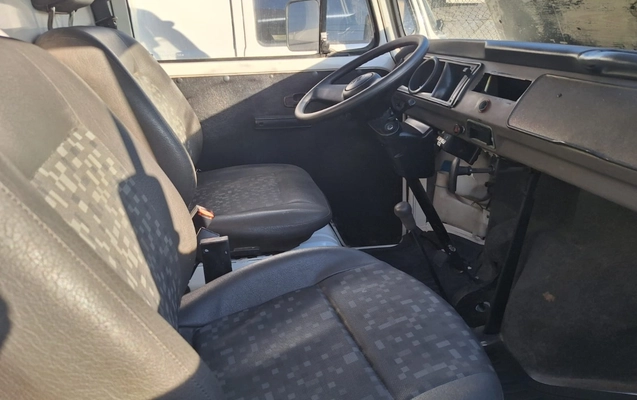 imagem-https://www.socarrao.com.br/sc-vehicle-images-prod/2437700/1783102657276-YTc1OTQzZGQtNGMxZC00NTFmLTlkOGUtYjY3ZGMyMDc5MzFkLmpwZw.jpg