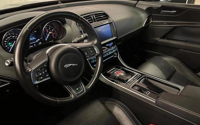 imagem-https://www.socarrao.com.br/sc-vehicle-images-prod/2437912/1788535290229-8246744_10_B_a101c8aa49.jpeg