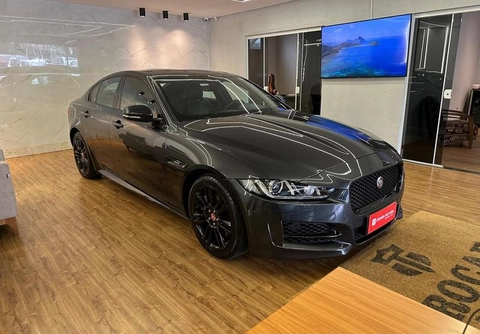 Jaguar XE 2019 Preto — foto 1 de 3